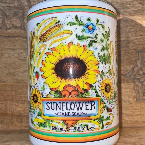 🌻 Sunflower Hand Soap 🧼 in Beautifully Designed Container 🌻Never Used! - Picture 8 of 12